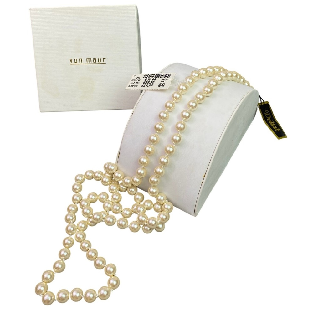 Von Maur Deltah Pearl Necklace 36 Inch 8MM Cream‎ Cocktail Festival NWT